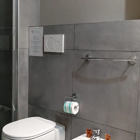 Πανσιόν Cconforthotels Suite&Chic 3*