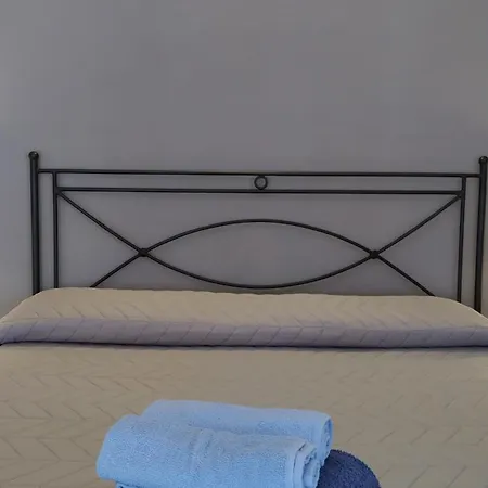 ゲストハウス Cconforthotels Suite&Chic バーリ