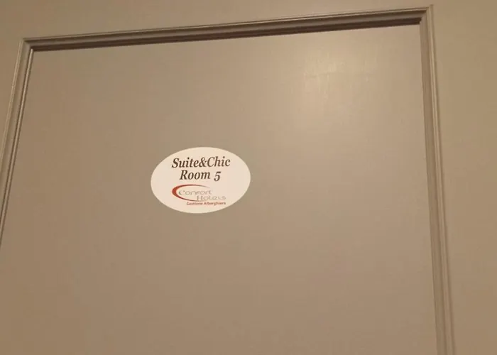 Cconforthotels Suite&chic 3* Бари